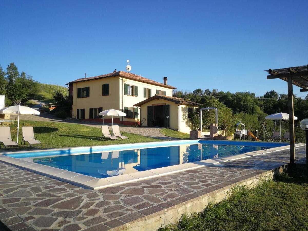 Tenuta Monteoliveto - Family Cottage - Agriturismo Nelle Langhe Vesime Exterior foto
